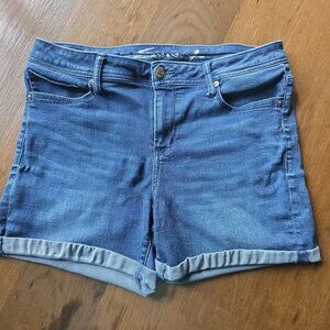 Seven7 jean shorts size 12